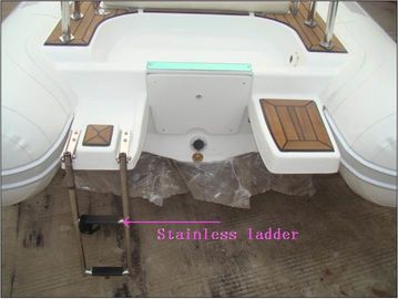 China Accesorios para embarcaciones inflables seguros 316 Escalera trasera de acero inoxidable proveedor