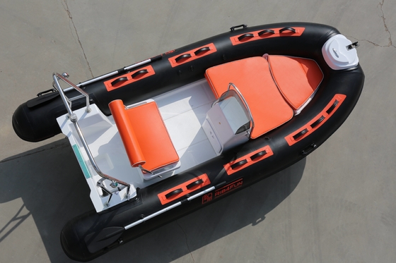 China Potencia Máxima 20HP/14.91KW Bote Rib Pequeño diseñado con Auto-vaciado y Fibra de Vidrio proveedor