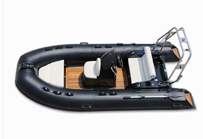 Barco hinchable de fondo duro de 2022 con cabina trasera y fibra de vidrio proveedor