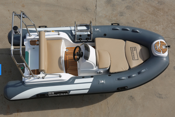 Diseño creativo 2022 gran terraza con tanque de combustible extraíble barco inflables de 13 pies de altura proveedor