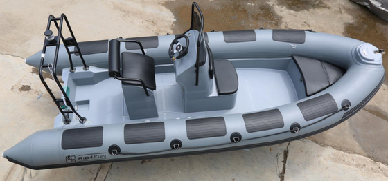 2022 nuevo modelo de 17 pies orca hyplaon hermoso estilo consola de soporte y costilla del asiento 520A proveedor