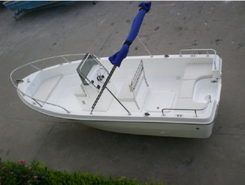Barcos pesqueros de aguas profundas se mueven sin problemas, 5 metros de largo 4 hombres Pontoon Boat para los campos de pesca proveedor