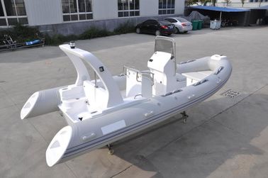 Barco inflable rígido de alta capacidad de 19 pies de peso ligero con 180 cm de ancho de casco proveedor