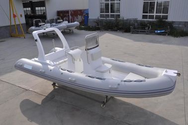 Barco inflable rígido de alta capacidad de 19 pies de peso ligero con 180 cm de ancho de casco proveedor