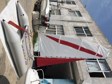 Barco de vela inflable de PVC de 4,5 m Barcos de pontón sin marco con dos velas proveedor