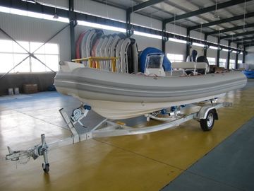 540cm orca Hipalon rescate, patrullaje y observación de aguas costilla de barco inflable multiusos540 proveedor