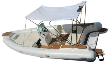 Barco inflables de suelo de teca de 7.3m diseño elegante con casco de fibra de vidrio proveedor