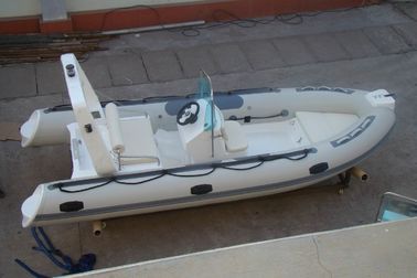 Gran ancho Barco de costilla pequeño 4.8m Color de PVC personalizado 8 personas Barco de pesca proveedor