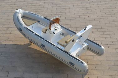 Gran ancho Barco de costilla pequeño 4.8m Color de PVC personalizado 8 personas Barco de pesca proveedor