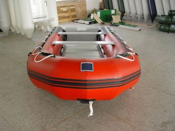 Barco deportivo inflables de colores completos 86 KG 410 Cm Barco de vela plegable para patrullaje proveedor