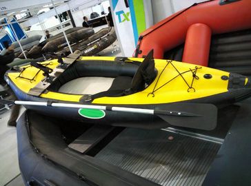Para una sola persona kayak de mar inflables de agua blanca inflables de kayak aeromata con cubierta proveedor