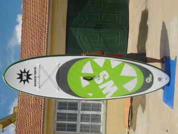 Atractiva tabla de SUP inflable con bungee / D - anillo de 11 pies de largo 6 pulgadas de espesor proveedor