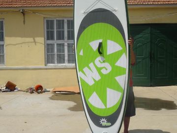 Atractiva tabla de SUP inflable con bungee / D - anillo de 11 pies de largo 6 pulgadas de espesor proveedor