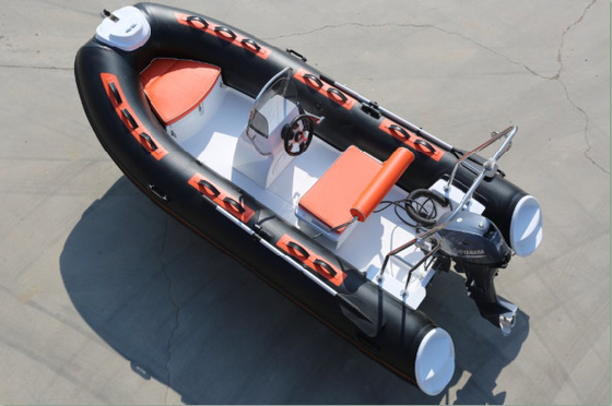 Experimenta la emoción de 25-30 nudos con nuestra cubierta antiderrapante de barco pequeño inflable incluida proveedor