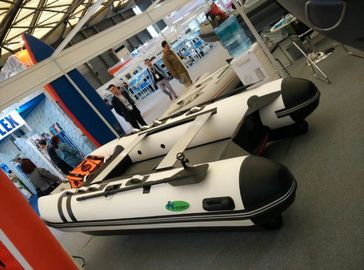 Barco de pesca inflable de 12 pies para el ocio relajarse en el suelo Airmat con peso ligero proveedor