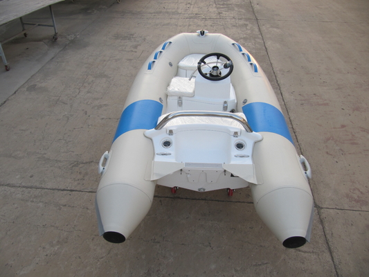 2022 nuevo casco de fibra de vidrio tubo inflable de PVC pequeñas dimensiones barco 300 proveedor